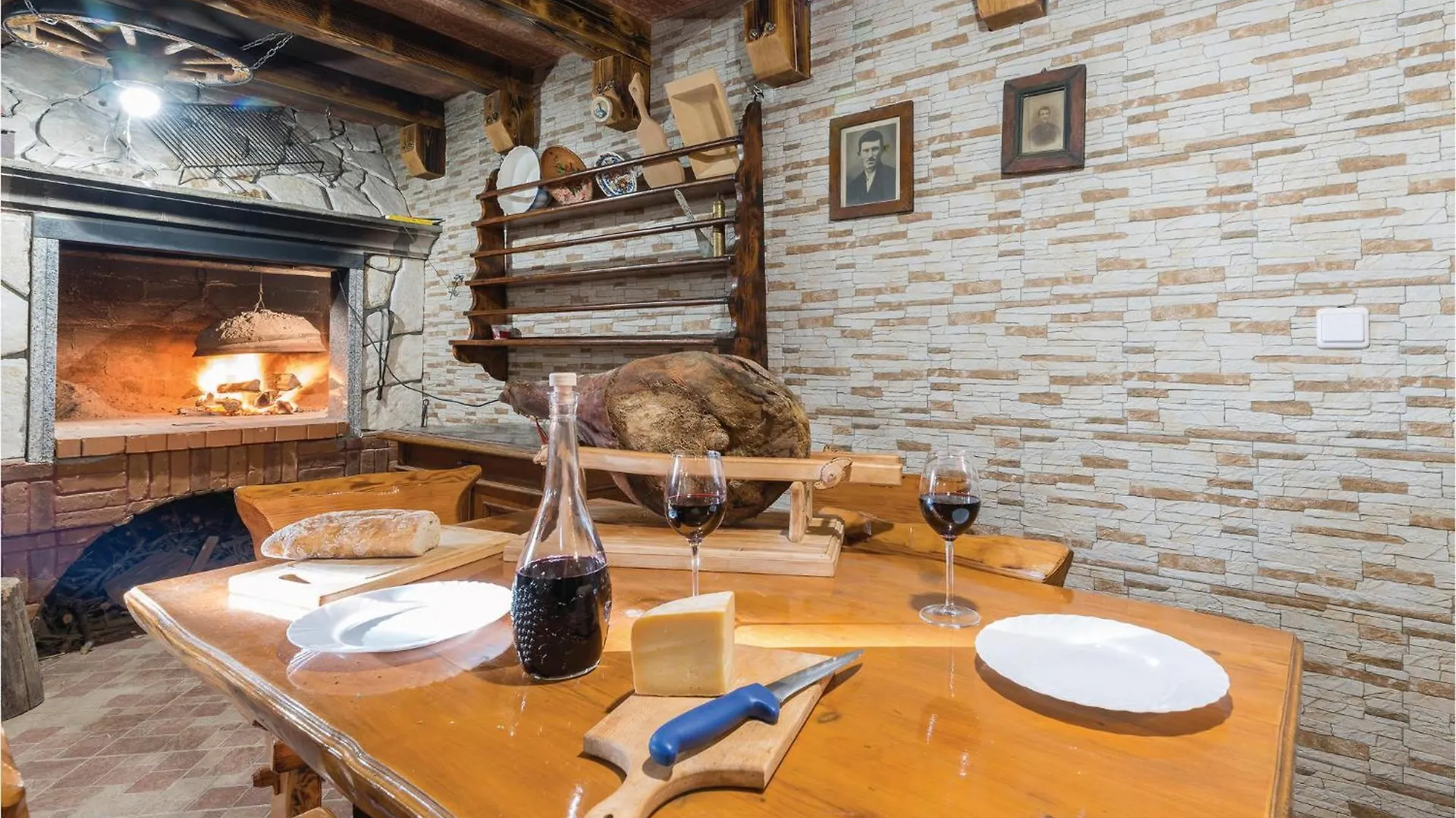Gorgeous Apartment In Povljana
